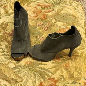 Pedro Garcia Peep toe bootie